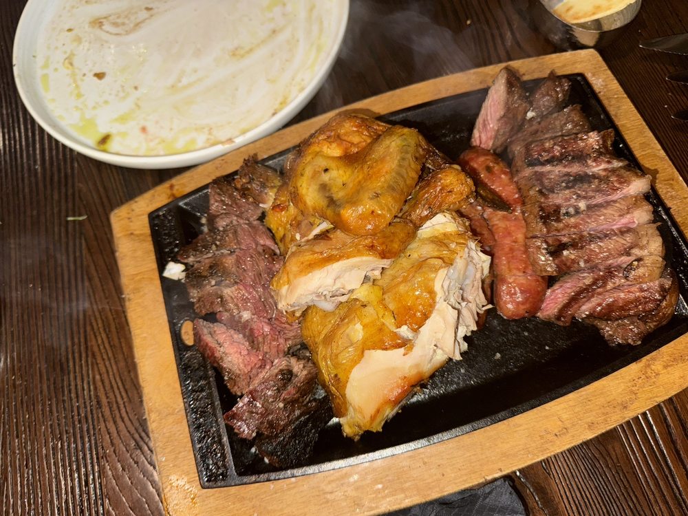 Food from Mordisco Miami