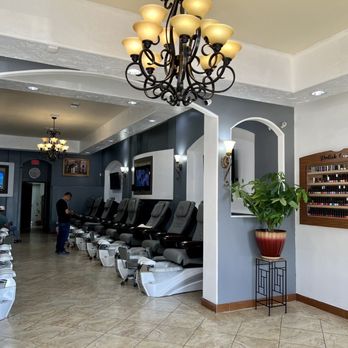 K Crown Nails & Spa - Nail Salons Near Me - Garland, Texas K Crown Nails & Spa - Nail Salons Near Me - Garland, Texas