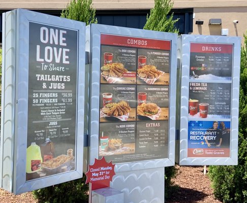 Raising Cane's Chicken Fingers by null