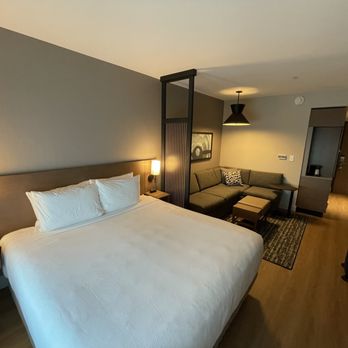Hyatt Place Melbourne Airport - Entire king bedroom - Hotels Near Me - Melbourne, Florida