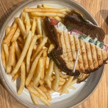 Central Standard Crafthouse & Kitchen - Veggie sandwich - Distilleries Near Me - Milwaukee, Wisconsin