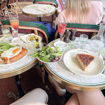 Café de Flore - Croque Monsieur & Quiche Lorraine - Cafes Near Me - Paris, 75 Café de Flore - Croque Monsieur & Quiche Lorraine - Cafes Near Me - Paris, 75