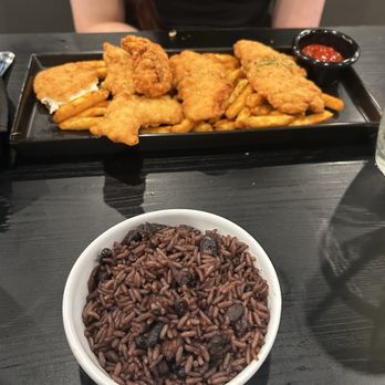Exxodo Gastrobar - Chicken platter - Cuban Near Me - Hialeah, Florida Exxodo Gastrobar - Chicken platter - Cuban Near Me - Hialeah, Florida
