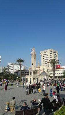 Konak Meydanı by null