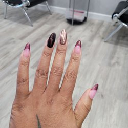 MV Nails Salon