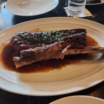Stone & Webster Chophouse - Short rib - Steakhouses Near Me - Savannah, Georgia