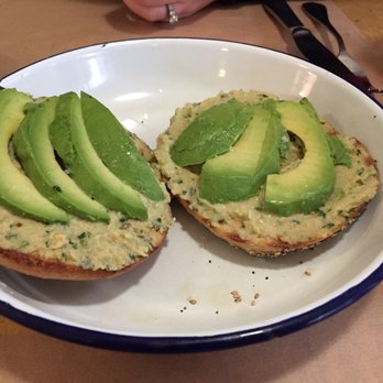 Kitchen - Avocado and hummus toast (bagel) - Breakfast & Brunch Near Me - Paris, 75 Kitchen - Avocado and hummus toast (bagel) - Breakfast & Brunch Near Me - Paris, 75