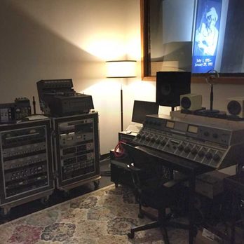 Blues Heaven Foundation - Control Room - Jazz & Blues Near Me - Chicago, Illinois
