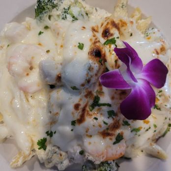 Popei's Clam Bar - White Cloud - Seafood Near Me - Bethpage, New York