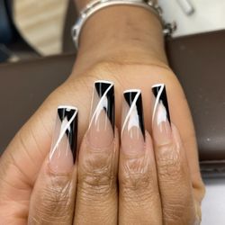 King Nails