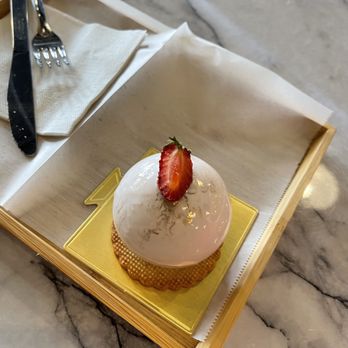 Delight Pastry - Lemon Filled Strawberry Cake - Desserts Near Me - Pasadena, California
