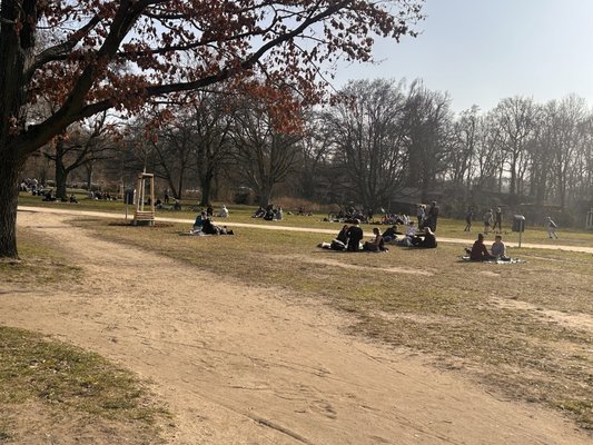 Treptower Park by null