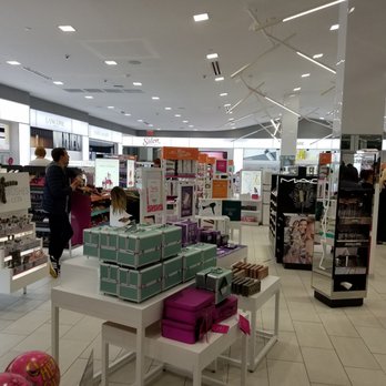 Ulta Beauty - Cosmetics & Beauty Supply Near Me - New York, New York Ulta Beauty - Cosmetics & Beauty Supply Near Me - New York, New York