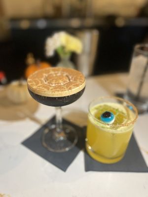 Saigon Alley Kitchen & Bar by null