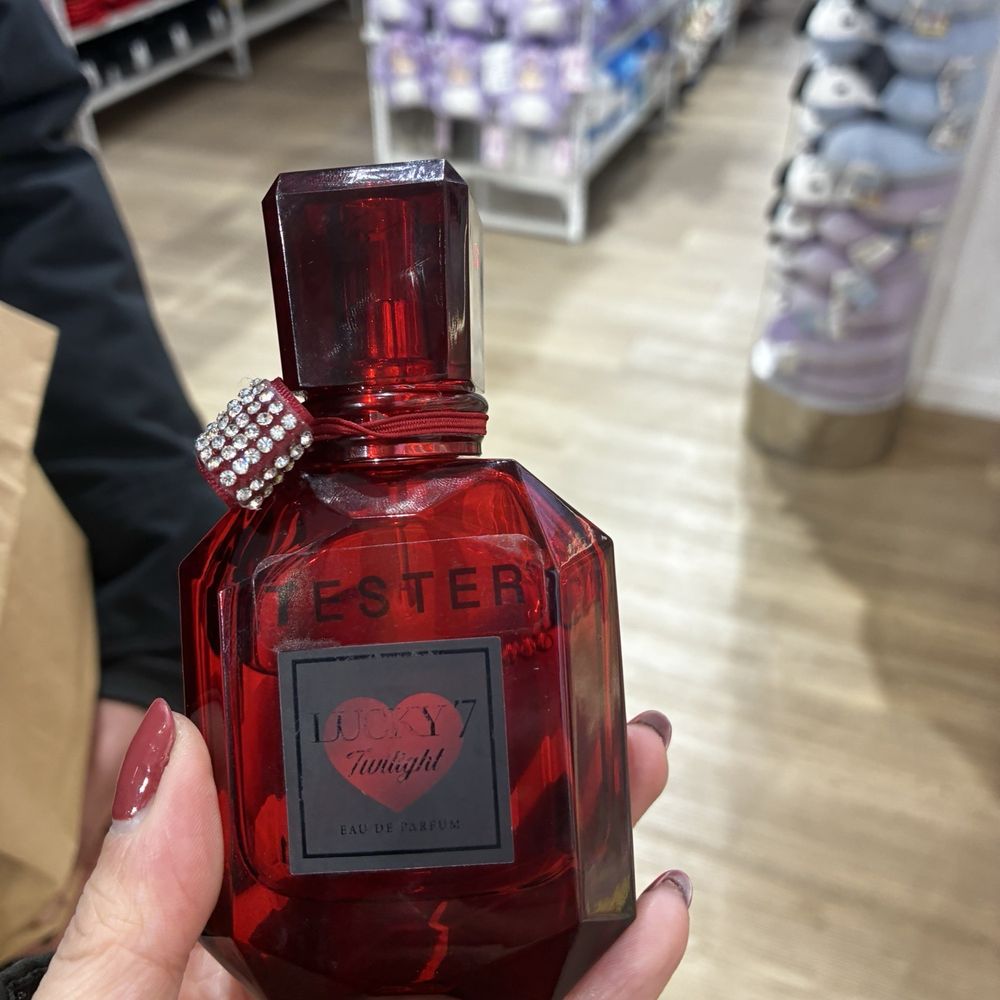 Miniso - Their perfumes - Men's Clothing Near Me - New York, New York Miniso - Their perfumes - Men's Clothing Near Me - New York, New York