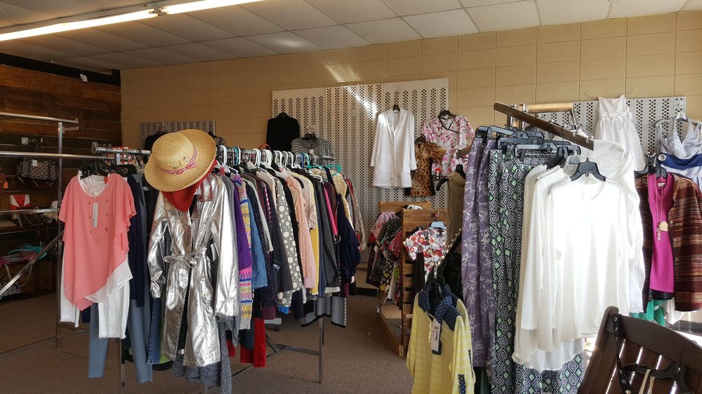 NWT Consignment - Used, Vintage & Consignment Near Me - Waterloo, Iowa NWT Consignment - Used, Vintage & Consignment Near Me - Waterloo, Iowa