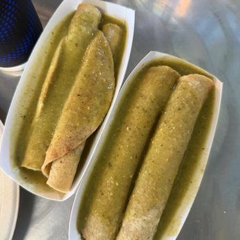 Cielito Lindo - taquitos - Mexican Near Me - Los Angeles, California