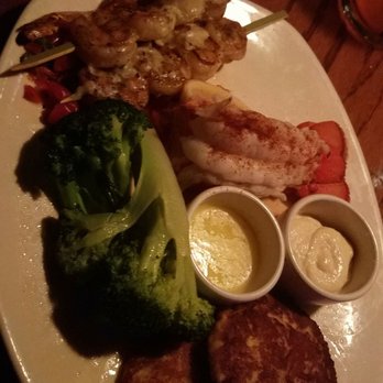 Outback Steakhouse - The ultimate great barrier combo.   There was nothing gr8about this folks   My baked potato never made it to the table. So not worth $30.00 - Steakhouses Near Me - Bakersfield, California