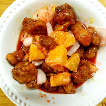 Chao's Express - pollo naranja - Asian Fusion Near Me - Guadalupe, NLE