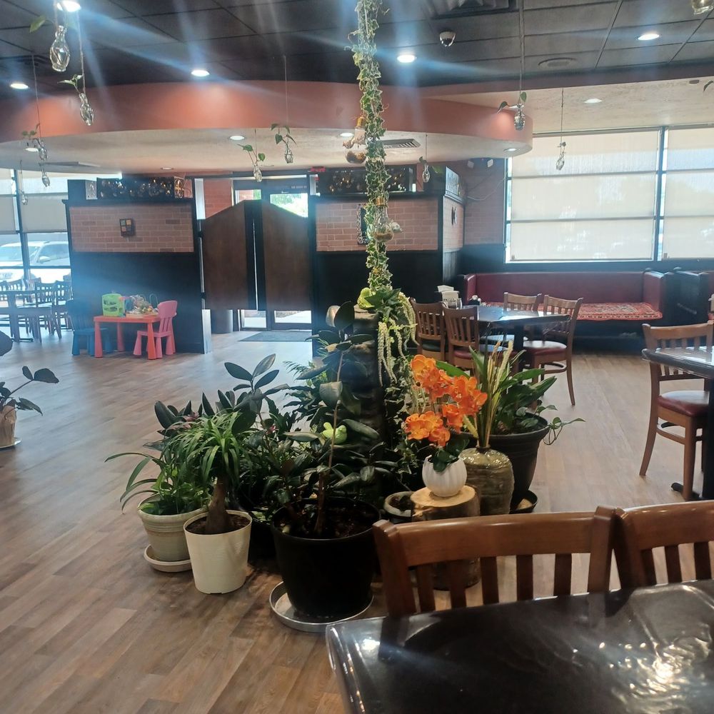 Zeitoon  Cafe - Cafes Near Me - Midvale, Utah