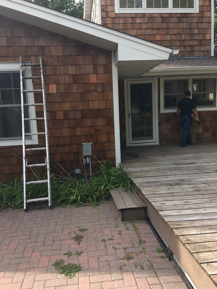 Slide of Cedar Experts