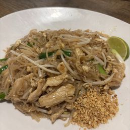 Chicken Pad Thai Chicken Pad Thai