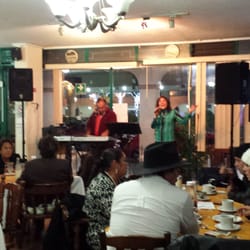 Blarritz - Live local music on Fridays!