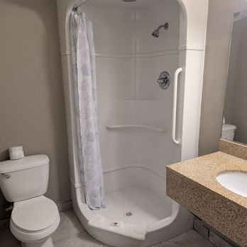 Motel 6 - Bathroom was functional and tidy. - Hotels Near Me - Holbrook, Arizona Motel 6 - Bathroom was functional and tidy. - Hotels Near Me - Holbrook, Arizona