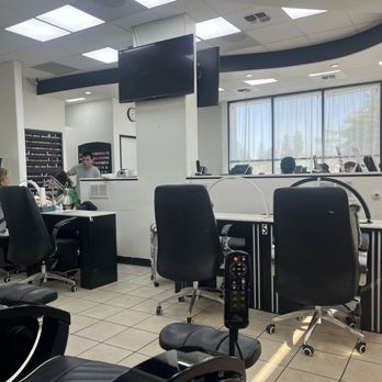 Beauti Nails - Lots of work stations and very clean. - Nail Salons Near Me - Bakersfield, California Beauti Nails - Lots of work stations and very clean. - Nail Salons Near Me - Bakersfield, California