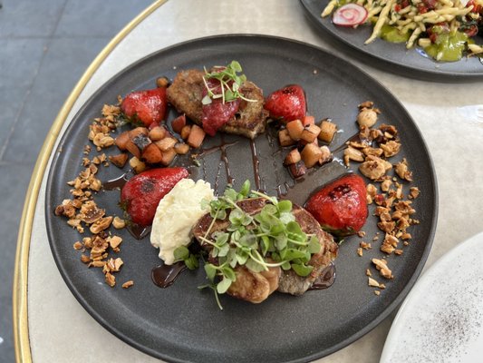 Zinc Bistro by null