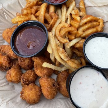 The Crow - Cauliflower basket - American Near Me - La Crosse, Wisconsin The Crow - Cauliflower basket - American Near Me - La Crosse, Wisconsin