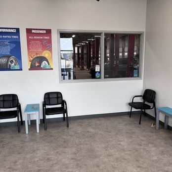 Mavis Tires & Brakes - Waiting area - Tires Near Me - Nashua, New Hampshire Mavis Tires & Brakes - Waiting area - Tires Near Me - Nashua, New Hampshire