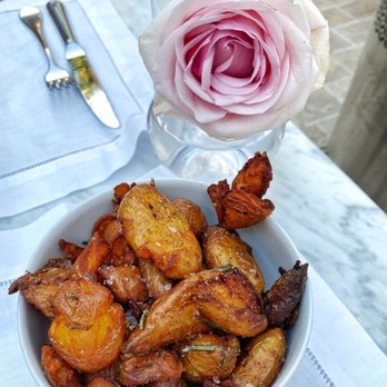 Cara Restaurant - Crispy Marble Fingerling Potatoes - New American Near Me - Los Angeles, California Cara Restaurant - Crispy Marble Fingerling Potatoes - New American Near Me - Los Angeles, California