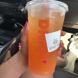 Peach green tea iced Peach Passionfruit Dunkin' Refresher Peach Passionfruit Dunkin' Refresher