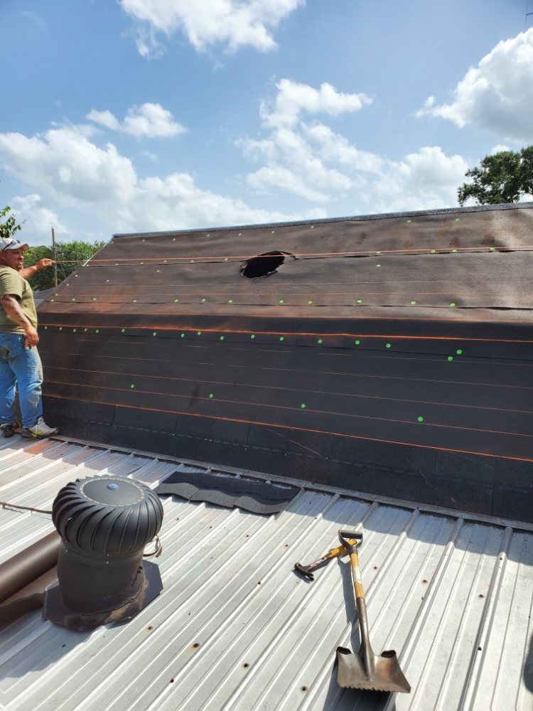 Slide of Billiot's Roofing & Carpentry