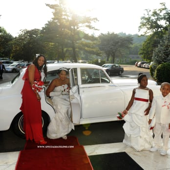 Special Rate Limousine - Rolls Royce for Wedding.Use our classic Rolls Royce for your wedding.Lets run the red carpet for you on your special day - Limos Near Me - Bloomfield, New Jersey Special Rate Limousine - Rolls Royce for Wedding.Use our classic Rolls Royce for your wedding.Lets run the red carpet for you on your special day - Limos Near Me - Bloomfield, New Jersey