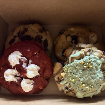 Eat Cake - Cookie Red Velvet, NEW! DUBAI CHUBBY, Chocolate Chip, Macadamia Cranberry - Desserts Near Me - Houston, Texas Eat Cake - Cookie Red Velvet, NEW! DUBAI CHUBBY, Chocolate Chip, Macadamia Cranberry - Desserts Near Me - Houston, Texas