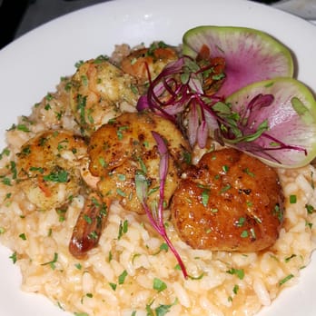 Salt and Iron - Cajun seared shrimp and scallop - Seafood Near Me - Edmonds, Washington