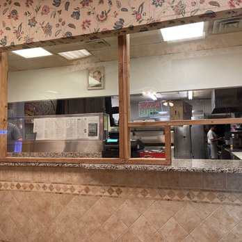 Lino’s Pizza - Inside - Pizza Near Me - Howell, New Jersey Lino’s Pizza - Inside - Pizza Near Me - Howell, New Jersey