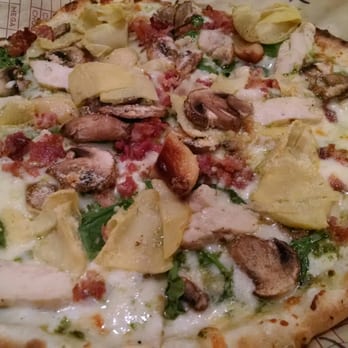 MOD Pizza - My custom ordered white sauce, pesto, spinach, chicken, bacon, artichokes, roasted garlic, topped with parmesan cheese! - Pizza Near Me - Pearland, Texas