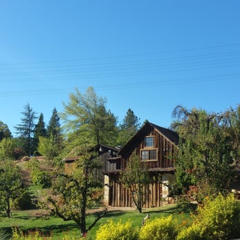 Boeger Winery - Wineries Near Me - Placerville, California