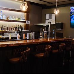 My Place Sip & Savor - Bar area