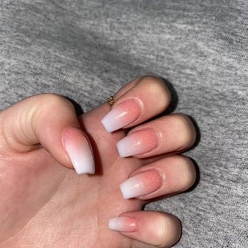 CoCo Nails Lounge - with flash - Nail Salons Near Me - Lawrenceville, Georgia