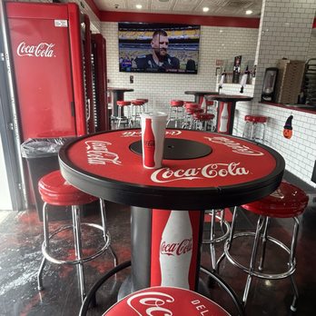 Pizzeria Undici - Spacious and clean! - Pizza Near Me - Massapequa, New York Pizzeria Undici - Spacious and clean! - Pizza Near Me - Massapequa, New York