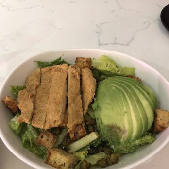 P.S. Kitchen - caesar salad with chicken and avocado - Vegetarian Near Me - New York, New York P.S. Kitchen - caesar salad with chicken and avocado - Vegetarian Near Me - New York, New York