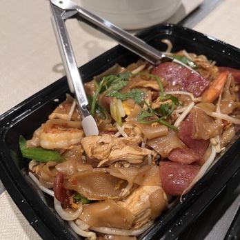 Oodles By The Noodbar - Char Kway Teow - Pan Asian Near Me - La Mesa, California Oodles By The Noodbar - Char Kway Teow - Pan Asian Near Me - La Mesa, California