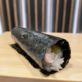 Temakase Hand Roll Bar - 2nd Ave - Yellowtail Jalapeño Roll - Sushi Bars Near Me - New York, New York