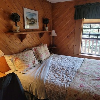 Country Sunshine Bed and Breakfast - Bed & Breakfast Near Me - Durango, Colorado Country Sunshine Bed and Breakfast - Bed & Breakfast Near Me - Durango, Colorado