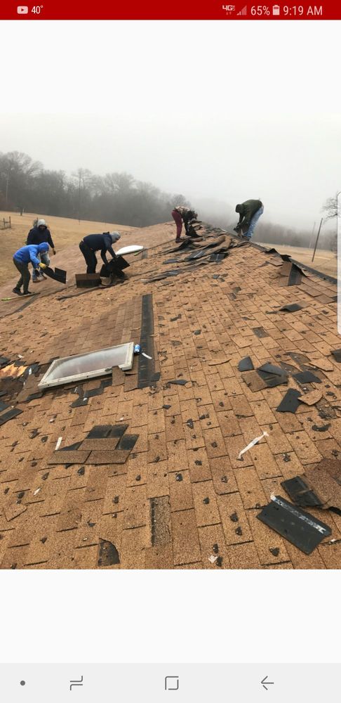 Slide of Rick's Roofing & Construction