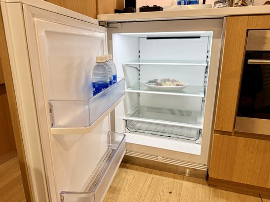 Renaissance Honolulu Hotel & Spa by null